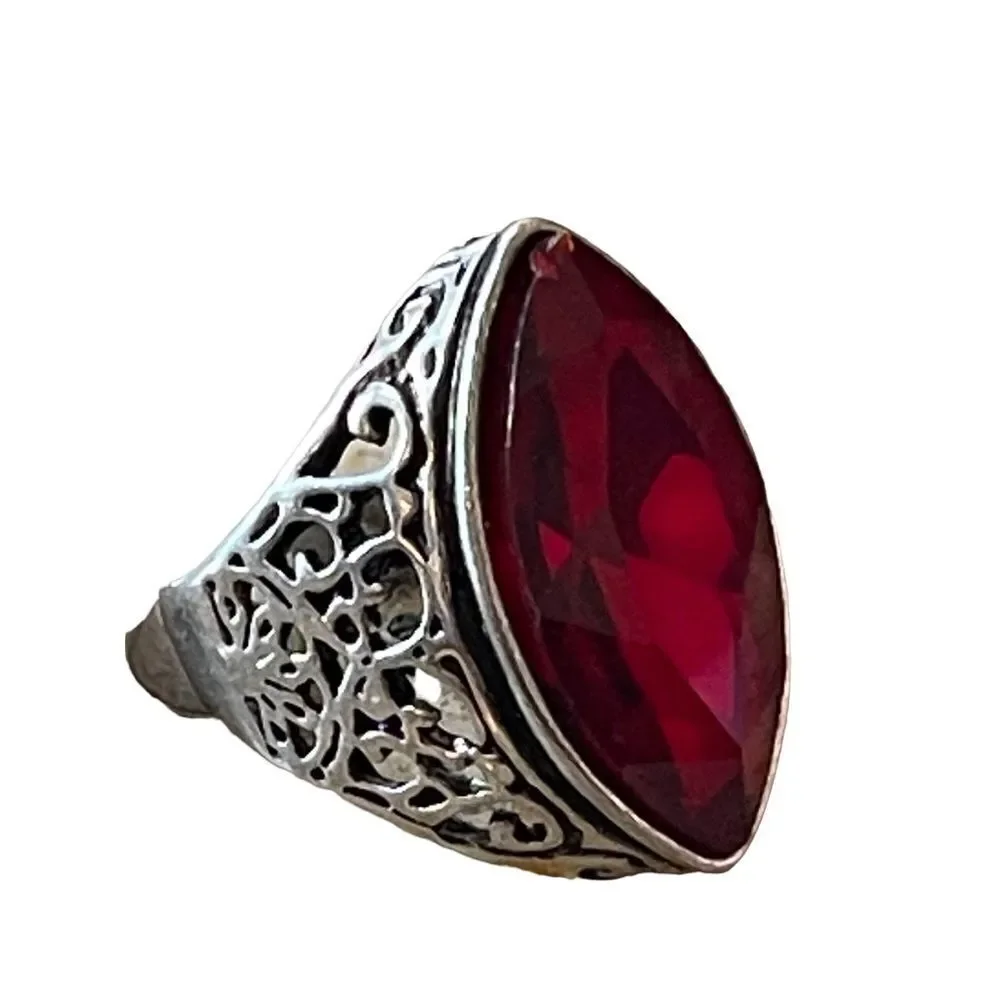 NWT silver tone red marquise scroll design US size 9
